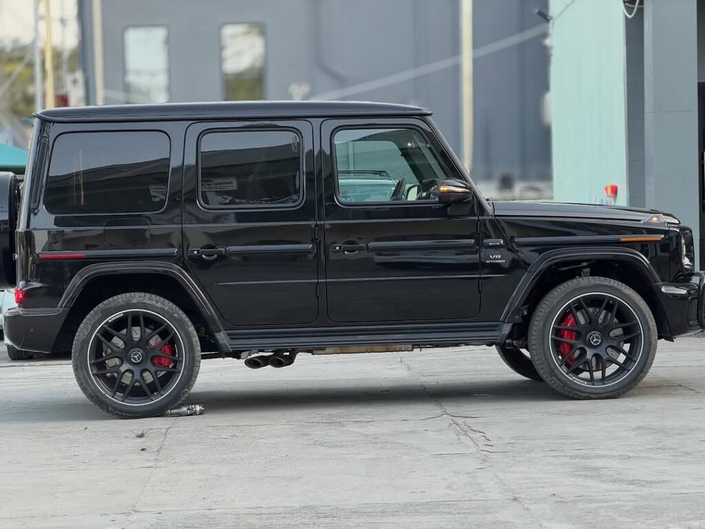 2026 Mercedes Benz G63 side view