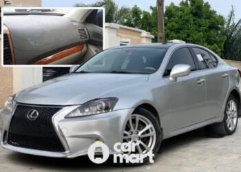 The Problem With The 2007 Lexus IS 250 is That It Has a Melting Dashboard Problem