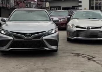 2015 Toyota Avalon vs 2015 Toyota Camry