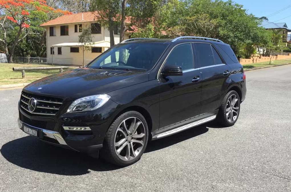 Mercedes-Benz ML350 SUV