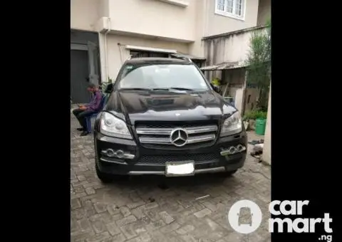 Clean Nigerian Used Black Mercedes Benz GL450 2010 - 5/5