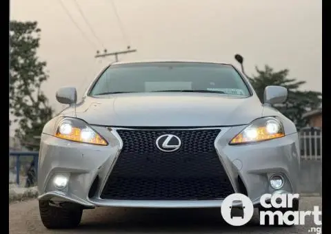 Toks standard 2009 Lexus IS250 AWD Upgraded to 2018 - 5/5