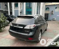 Toks standard 2010 Lexus RX350 Barely used