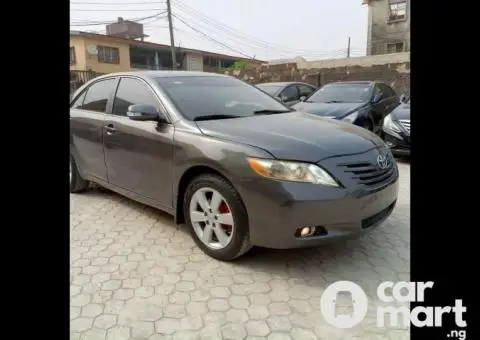 Neatly Used 2008 Toyota Camry LE V4 - 1/5