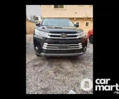 USED 2017 Toyota Highlander XLE AWD FULL OPTION