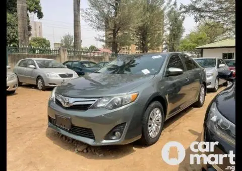 Foreign used 2012 Toyota Camry - 1/5