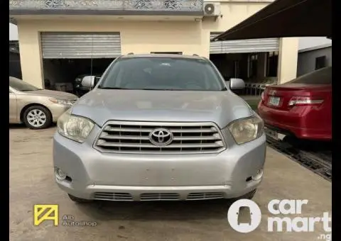 Used 2008 Toyota Highlander V6 - 1/5