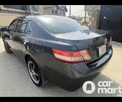 Used Toyota Camry model 2007