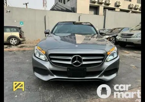 2016 Mercedes Benz C300 4Matic - 1/5