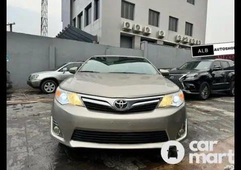 2014 Toyota Camry XLE - 1/5