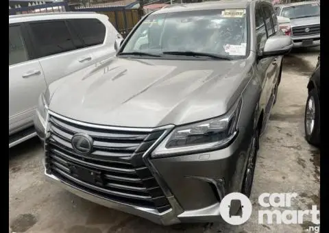 2016 Foreign-used Lexus LX570 - 1/5