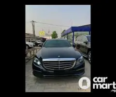 2017 Mercedes Benz E300 luxury