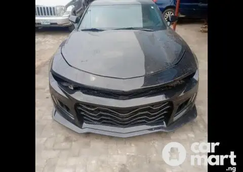 Registered one month used 2018 Chevrolet Camaro - 1/5