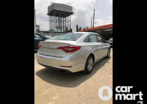 2017 Foreign-used Hyundai Sonata - 5/5