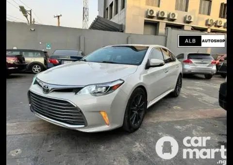 2014 Toyota Avalon XLE - 1/5