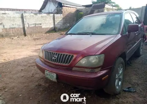 Used Lexus RX 300 2000 - 2/5