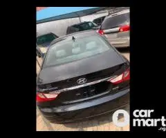 Foreign used 2012 Hyundai sonata Limited