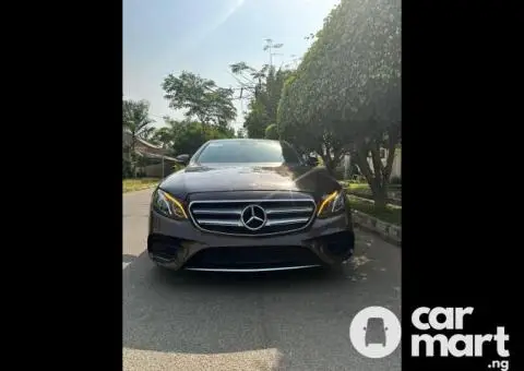 Used 2018 Mercedes Benz E300 - 1/5