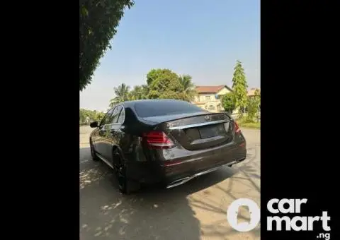 Used 2018 Mercedes Benz E300 - 4/5