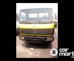 Foreign Used 6-Bolt Mercedes Benz 814