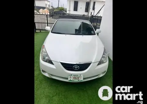 Pre-Owned 2005 Toyota Solara [Convertible] - 2/5