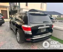 Pre-Owned 2012 Toyota Highlander [Limited]