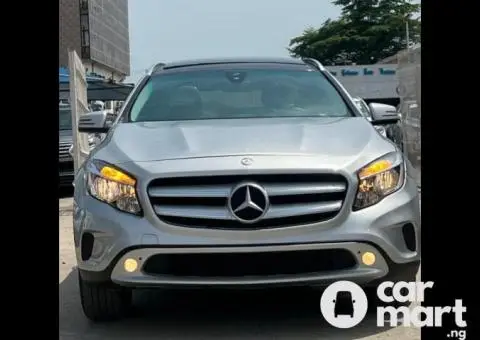 Tokunbo 2015 Mercedes Benz GLA250 - 2/5