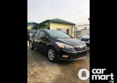 Nigerian Used 2015 Kia Cerato - 1/5