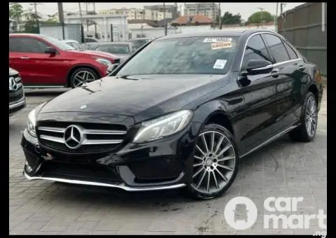 Tokunbo 2015 Mercedes Benz C300 - 1/5