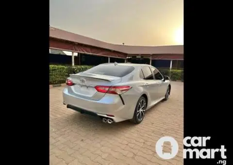 Foreign Used 2019 Toyota Camry - 5/5