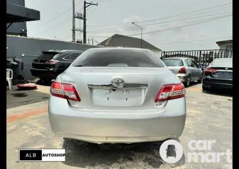 Used 2010 Toyota Camry LE - 5/5