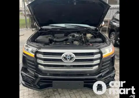 Tokunbo 2014 Upgraded to 2022 Toyota Landcruiser - 4/5