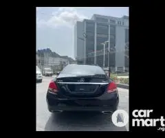 Tokunbo 2015 Mercedes Benz C300