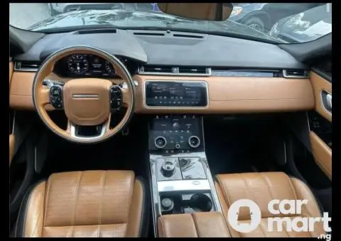 Tokunbo 2018 Range Rover Velar [P380] HSE - 3/5