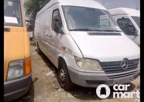 Foreign Used 2000 Mercedes Benz Sprinter 313 CDI - 3/5