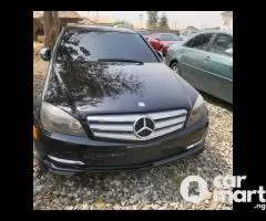 Used Mercedes Benz C300 2009