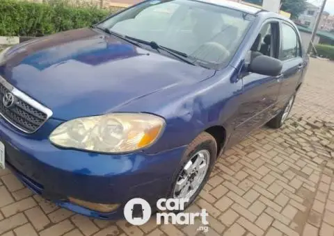 Clean 2004 Toyota corolla - 1/5