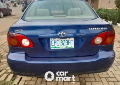 Clean 2004 Toyota corolla - 2/5