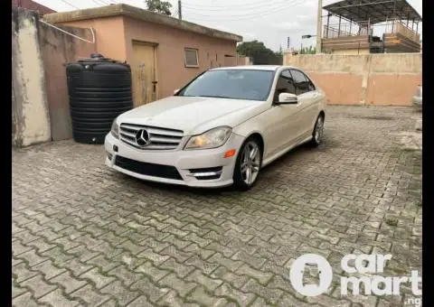 2012 Mercedes Benz C300 4MATIC - 1/5