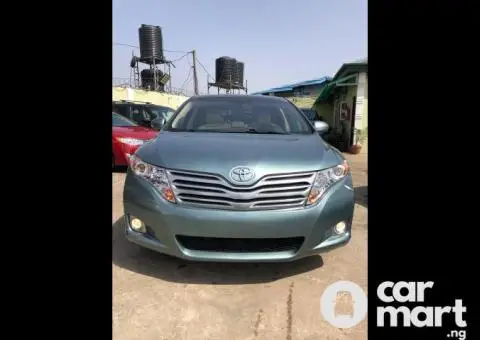 Foreign-used 2010 Toyota Venza - 1/5