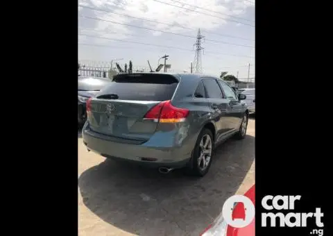 Foreign-used 2010 Toyota Venza - 5/5