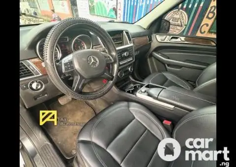 2013 Mercedes ML350 - 3/5