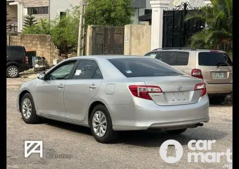 2012 Toyota Camry LE - 5/5