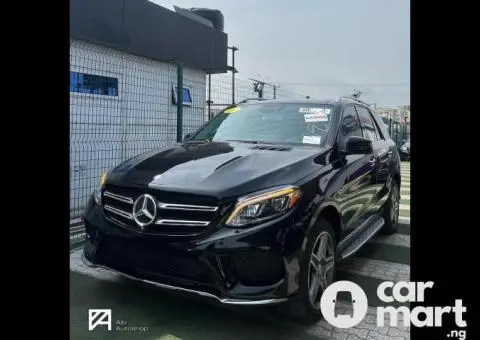 2017 Mercedes Benz GLE 400 4Matic AMG - 1/5