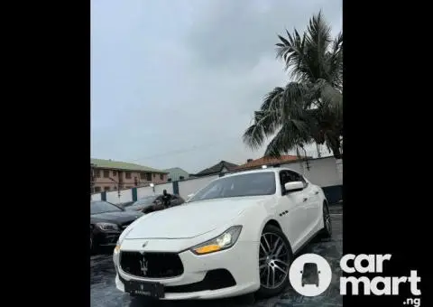 Tokunbo 2014 Maserati Ghibli - 2/5