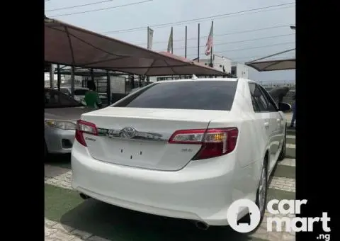 Tokunbo 2012 Toyota Camry XLE - 5/5