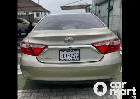 Tokunbo 2017 Toyota Camry LE - 4/5