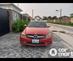 Clean 2009 Mercedes Benz C300 Full Option - 1