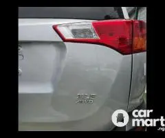 Tokunbo 2015 Toyota RAV4 XLE - 5