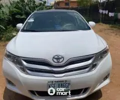 TOYOTA VENZA 2010 IN CRISP CONDITION - 1